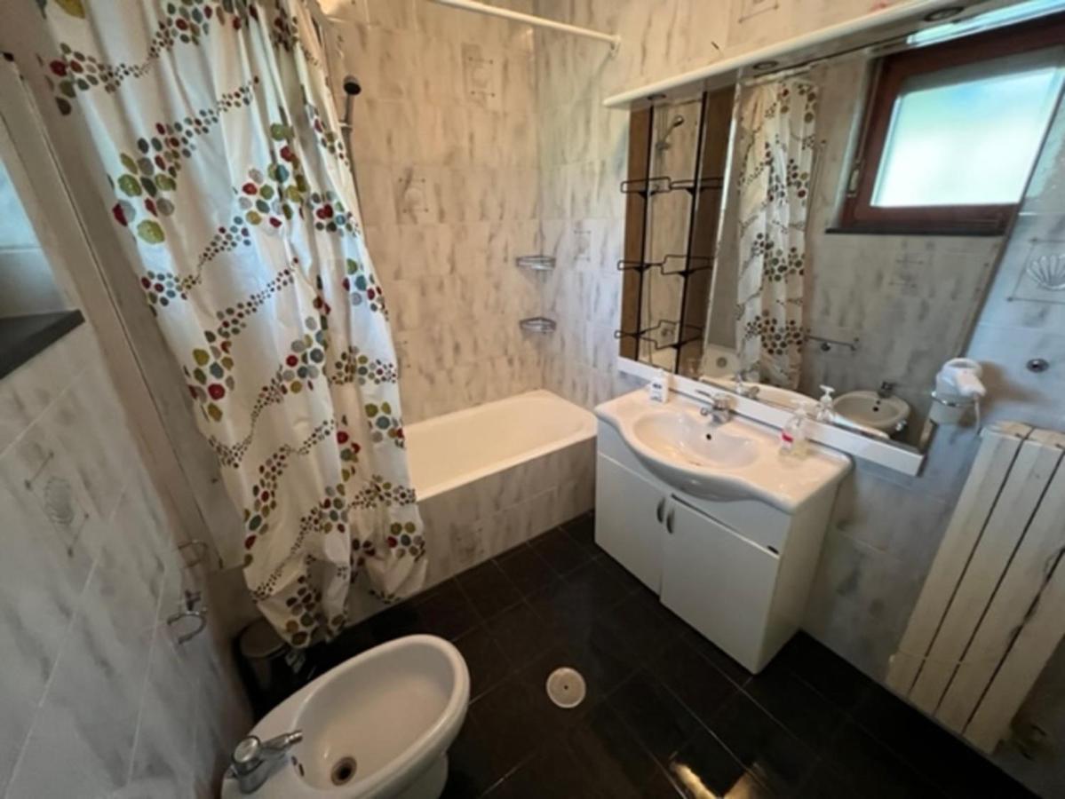 B&B Viale Delle Colline ซาแลร์โน ภายนอก รูปภาพ