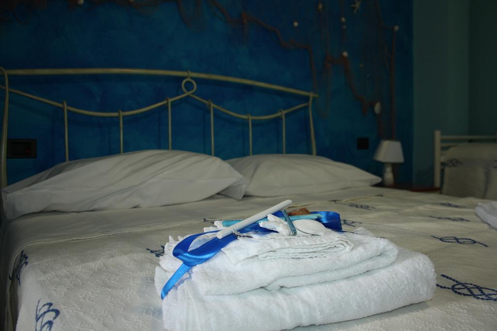 B&B Viale Delle Colline ซาแลร์โน ภายนอก รูปภาพ